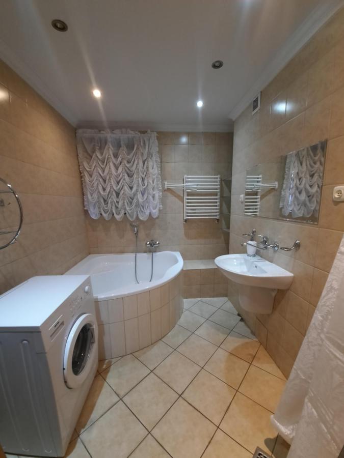 Zlota Roza Bed & Breakfast กดัญสก์ ภายนอก รูปภาพ