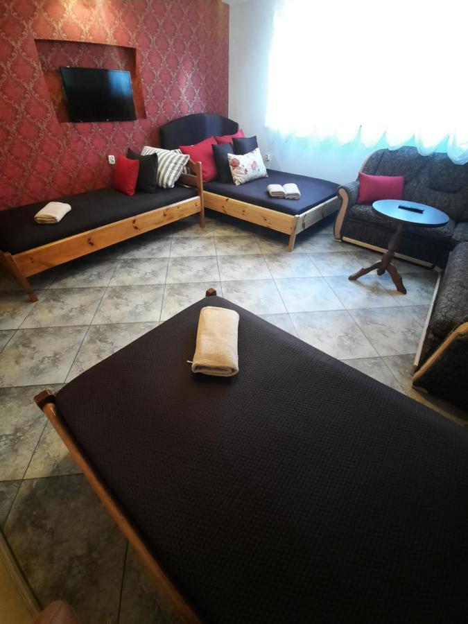 Zlota Roza Bed & Breakfast กดัญสก์ ภายนอก รูปภาพ
