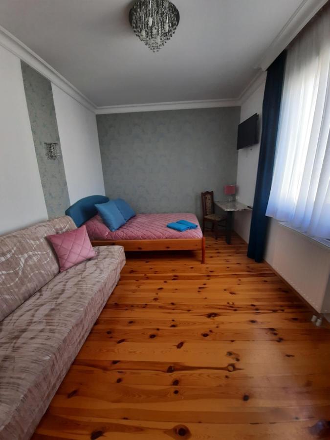 Zlota Roza Bed & Breakfast กดัญสก์ ภายนอก รูปภาพ